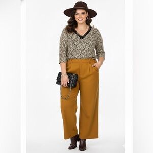 Rafaella | Black & Neutral Colours V-Neck Long Sleeve Top Size 2X Cotton